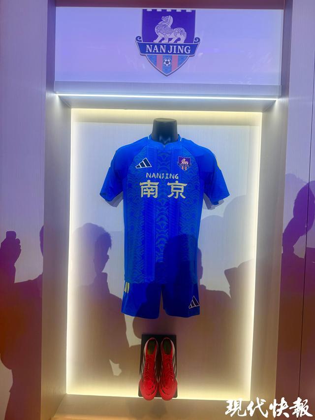 炸金花单机游戏在线-2026苏超十三队主客场比赛服正式发布，“十三太保”都有专属设计